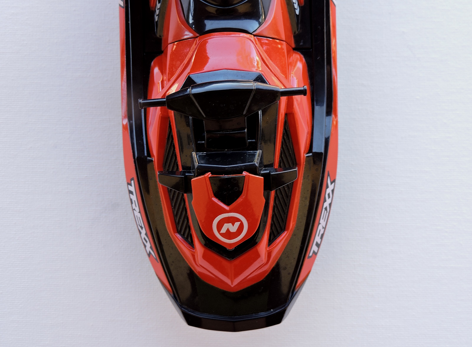 Ninco Trexx Jet Ski Radiocommandé – Double Moteur, 2.4GHz, Batterie Li-Ion 20 Min, 24.5 Cm – Dès 6 Ans